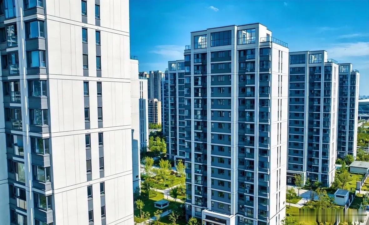 近5年二手房价格跌幅最大的10座城市：第一，廊坊，房价最高点约21800元/㎡，