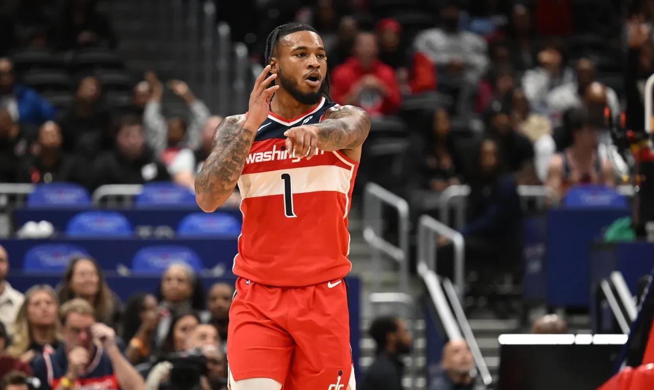 惠特莫尔会为自己鲁莽决定而后悔杜兰特为夺冠大幅降薪续约，这让火箭队在薪资上更加