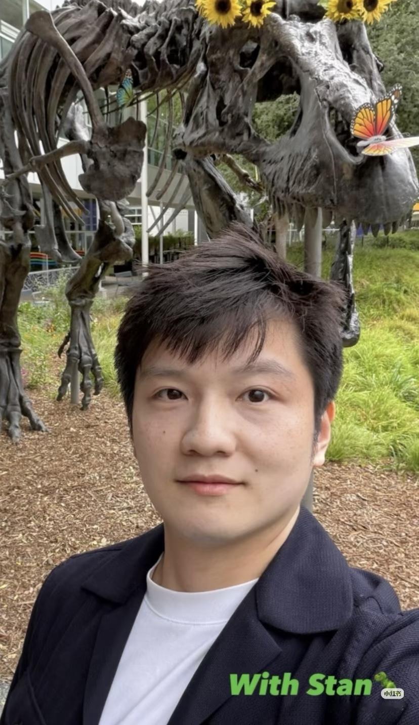 樊振东的一日三拍，果然已经到了Nextlevel，无论是拍照技术，还是合照