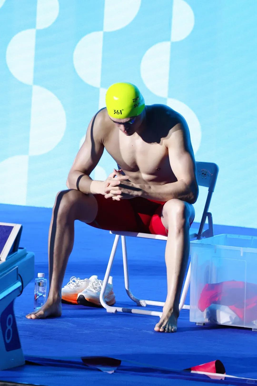 不愧是孙杨一句话打败了99%的人！记者问孙杨：没拿冠军难过吗？”孙杨的回答让