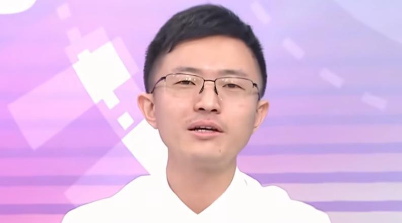 侯汉廷：怎么可以把清德讲成“狗头”呢？对狗是一种羞辱。10月8号下午14点多，