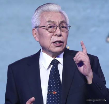 为什么都争着登月呢？就这么说吧，要是中国能在月球上架激光武器，只需要1.3秒就能