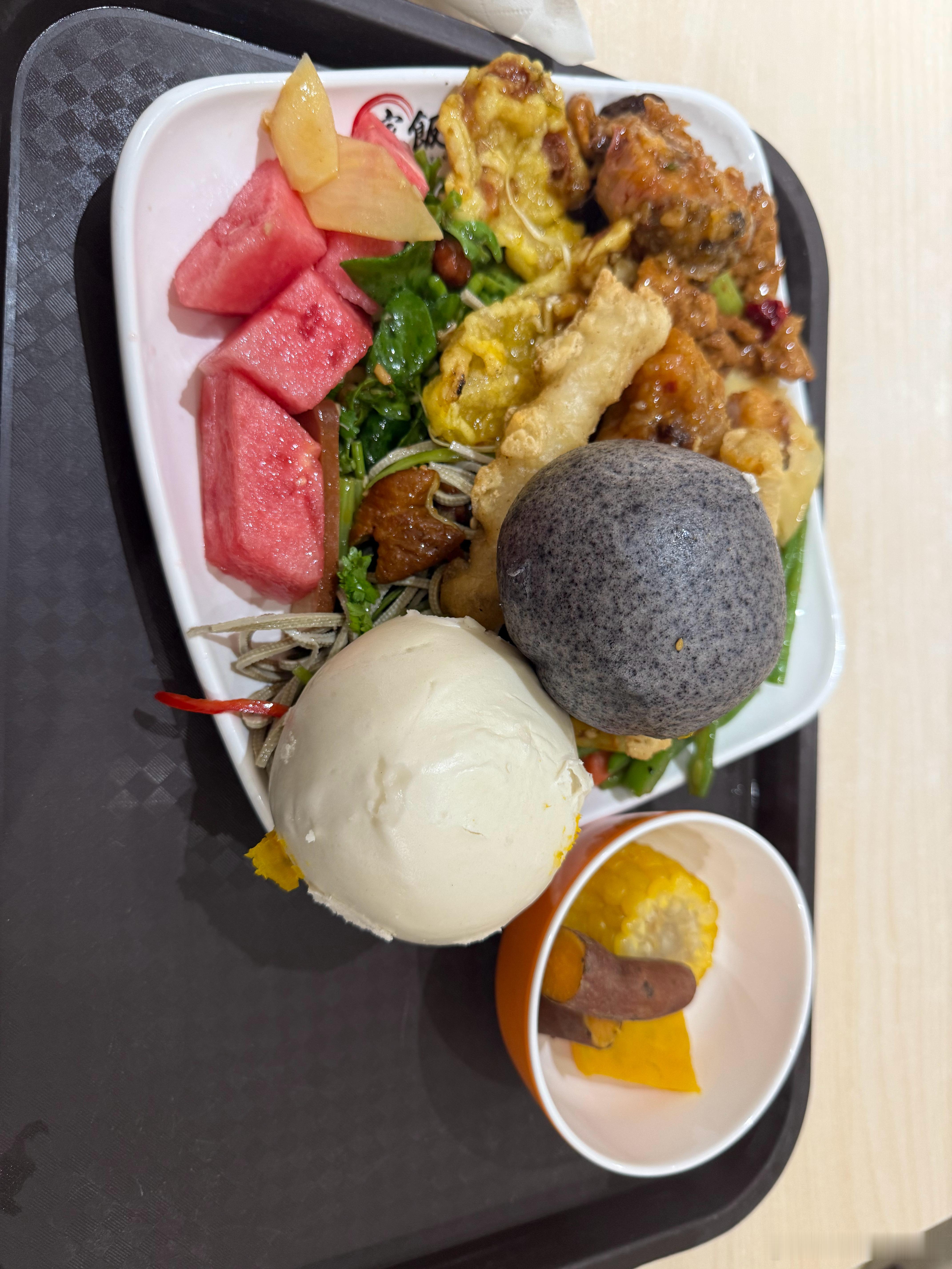 食堂，46块[捂脸哭][捂脸哭][捂脸哭]​​​