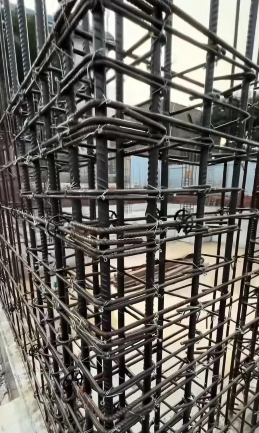 全红婵家的自建房更新，现在到剪力墙绑扎钢筋的阶段。这个厚度，这个标准，建好后附