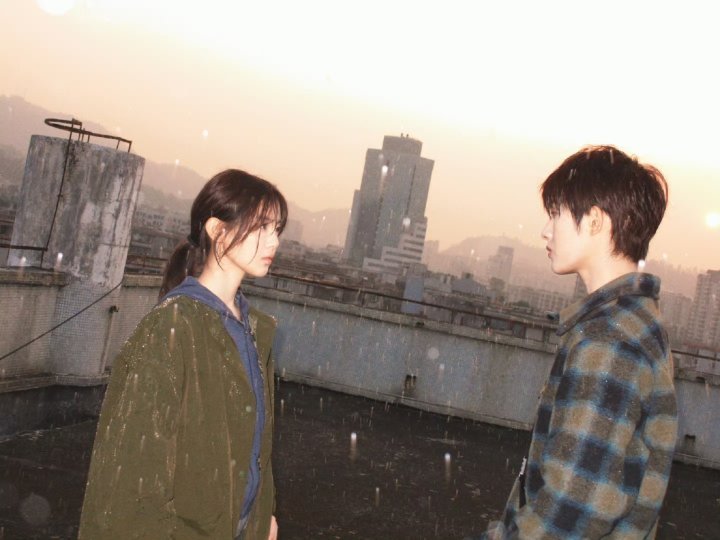 娱乐杨超越董思成ccd杨超越董思成合照杨超越董思成合照，好缱眷啊啊啊啊