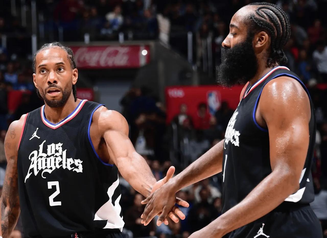 重新洗牌！两年后的交易市场，将是NBA历史上巨星最多的一年！在2027年合同到