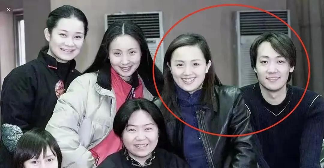 不得不说，朱媛媛是真的一点小女人的娇俏可爱也没有呢，做人都是大大咧咧的。本来以为