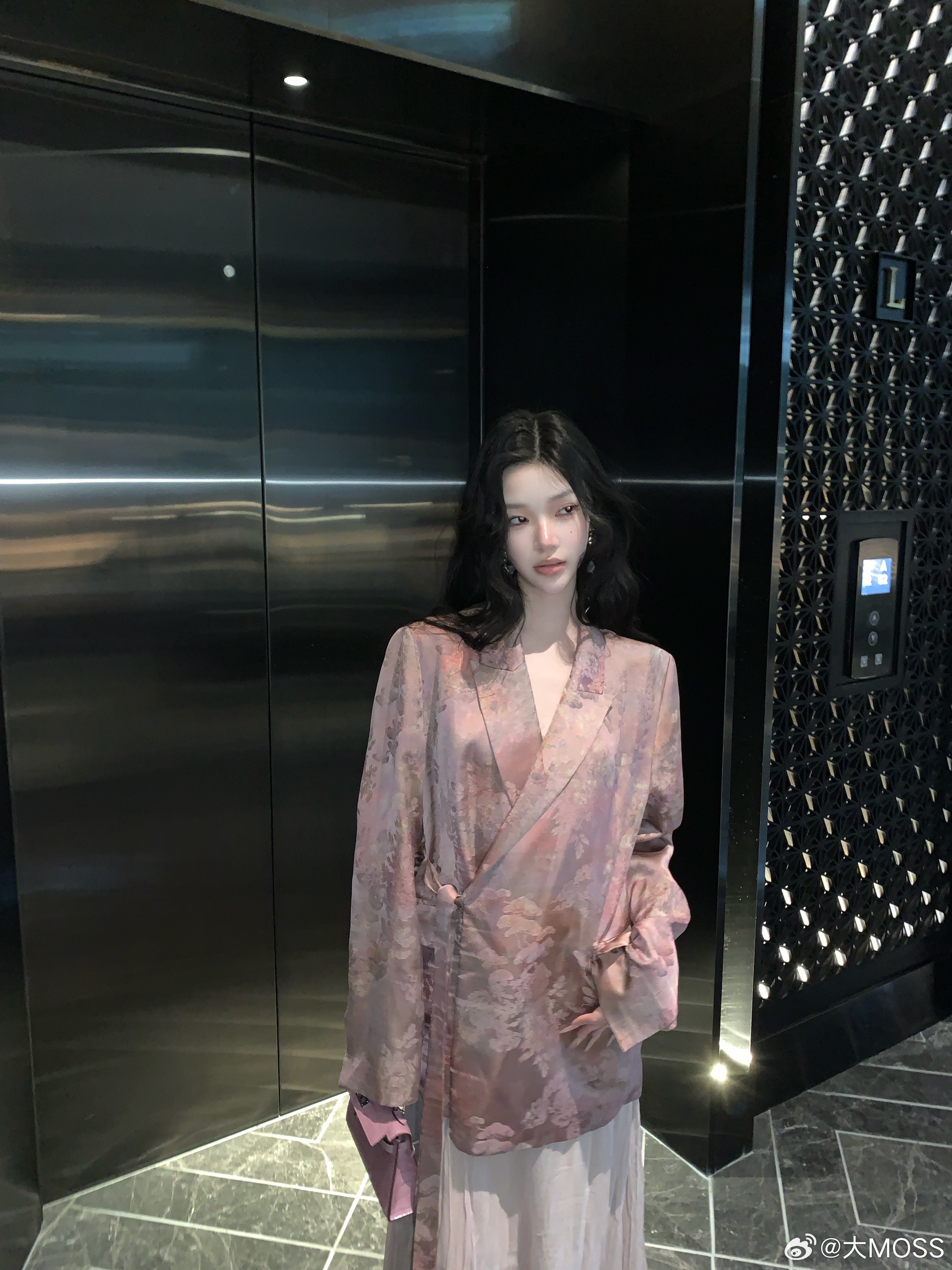 𝑴𝑶𝑺𝑺𝟑.𝟏𝟓/𝟐𝟎:𝟎𝟎𝒑𝒎【雾绫繁花】新中式人