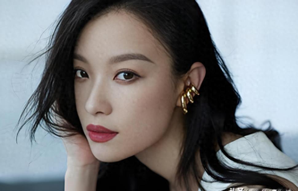 倪妮《东极岛》未映先爆，这姐真豁得出去！宝子们，最近倪妮的新电影《东极岛》那热