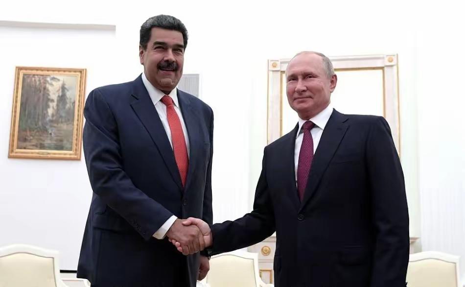 马杜罗撑不住了，来信要求咱们提供帮助！看来美国是真把委内瑞拉逼到墙角了，不然性