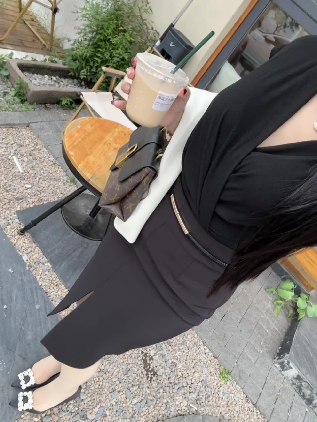 今日穿搭 ins简约 女人味 高级感穿搭