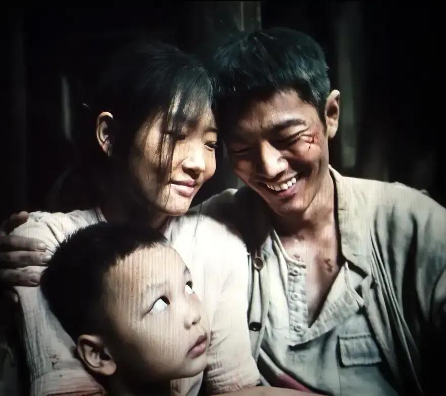 结果一出，弹幕直接笑疯：原来三巴掌=告白？夏橙第一掌：懵。第二掌：爽。第三