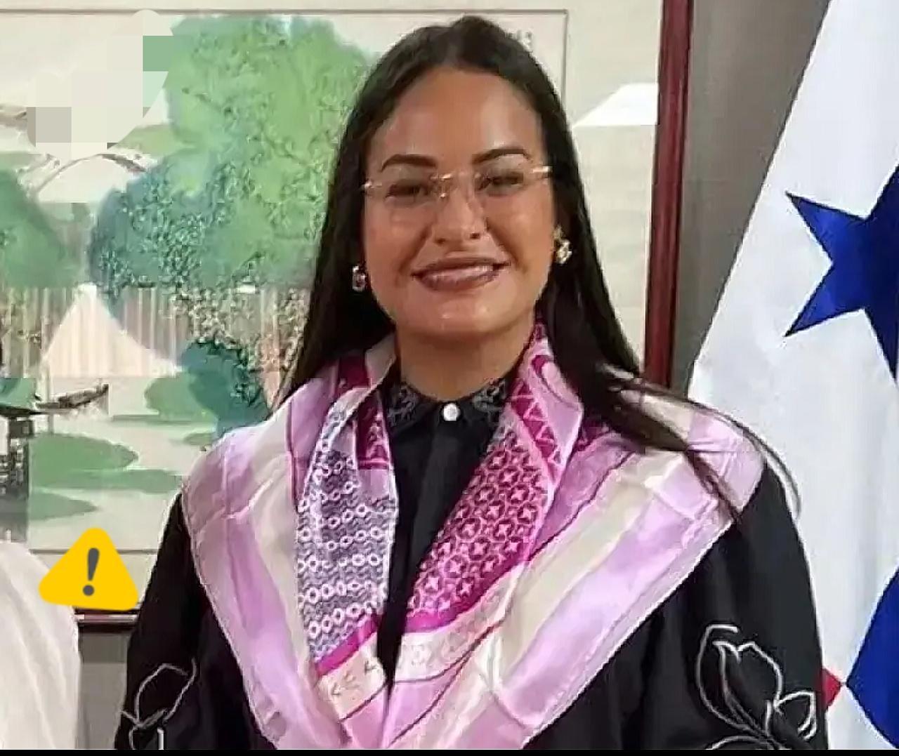 大家一定要记住这个女人，她叫佩尼亚尔瓦，就是这个女人冒天下之大不韪擅自拆