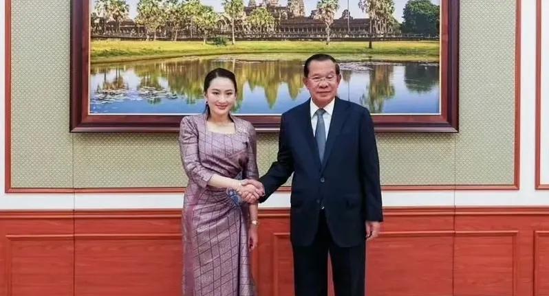 洪森与佩通坦的私人通话录音被公开，又引发双方的“口舌“之争。近日，洪森与佩通坦