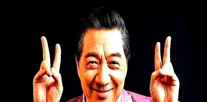 张召忠谈退休生活：将军的车，和我们的方向盘主持人问张召忠将军退休待遇，一句“