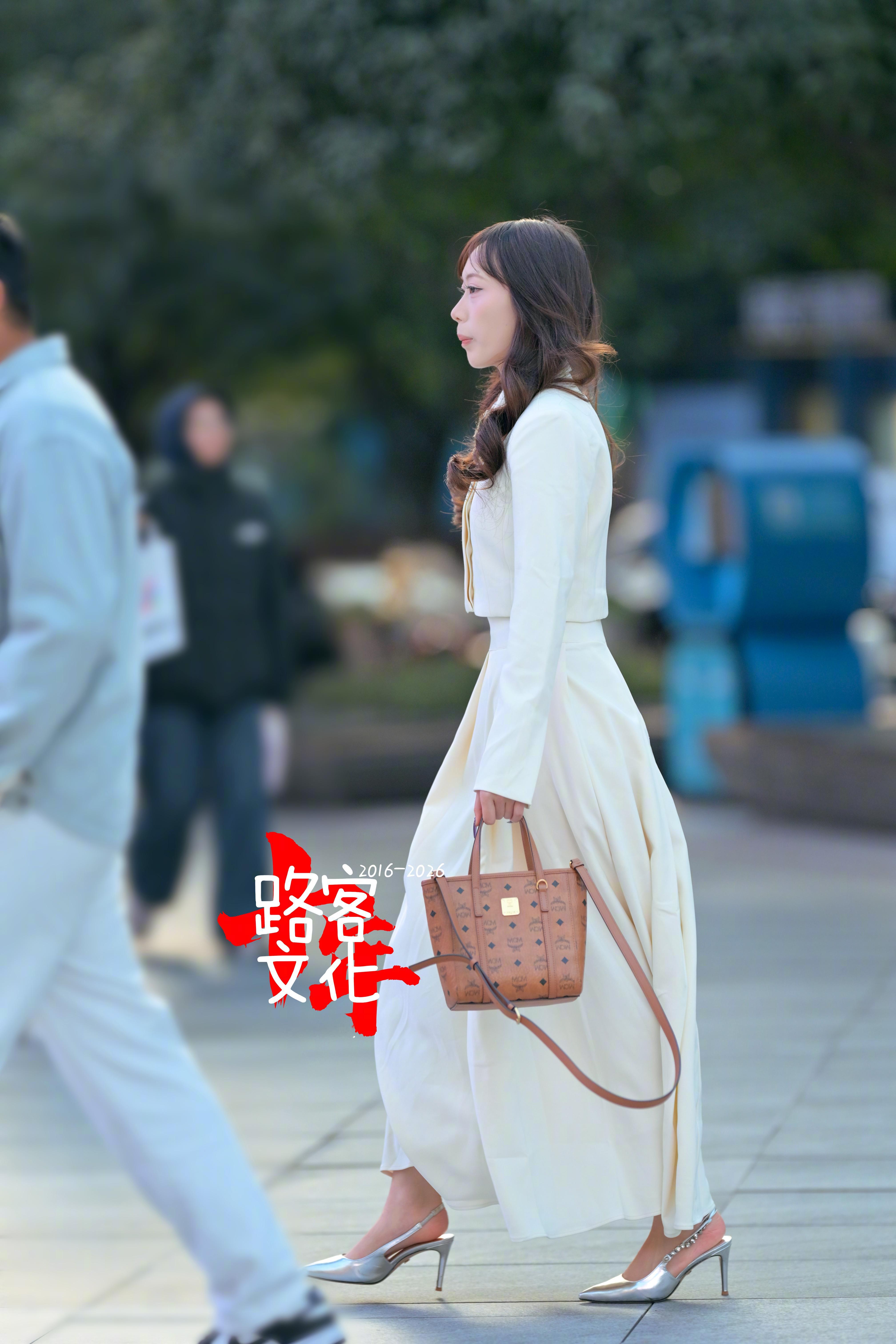 这个季节这个连衣裙无敌了