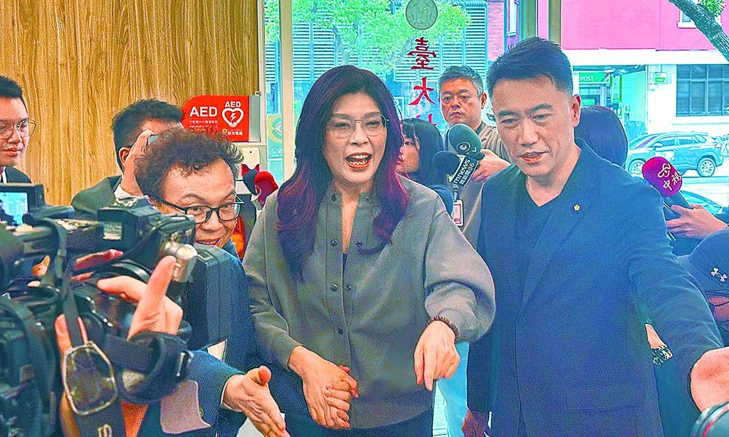 新北输？宜兰输？吴子嘉多份民调引热议，郑丽文一针见血：民进党用假民调自我麻痹，这