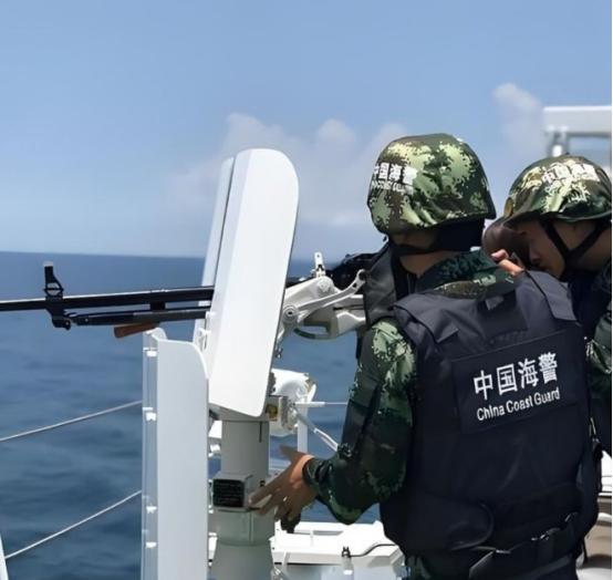 菲律宾扛不住了！9月27日，菲方对外承认：他们已经多次通过无线电呼叫中方，但始终