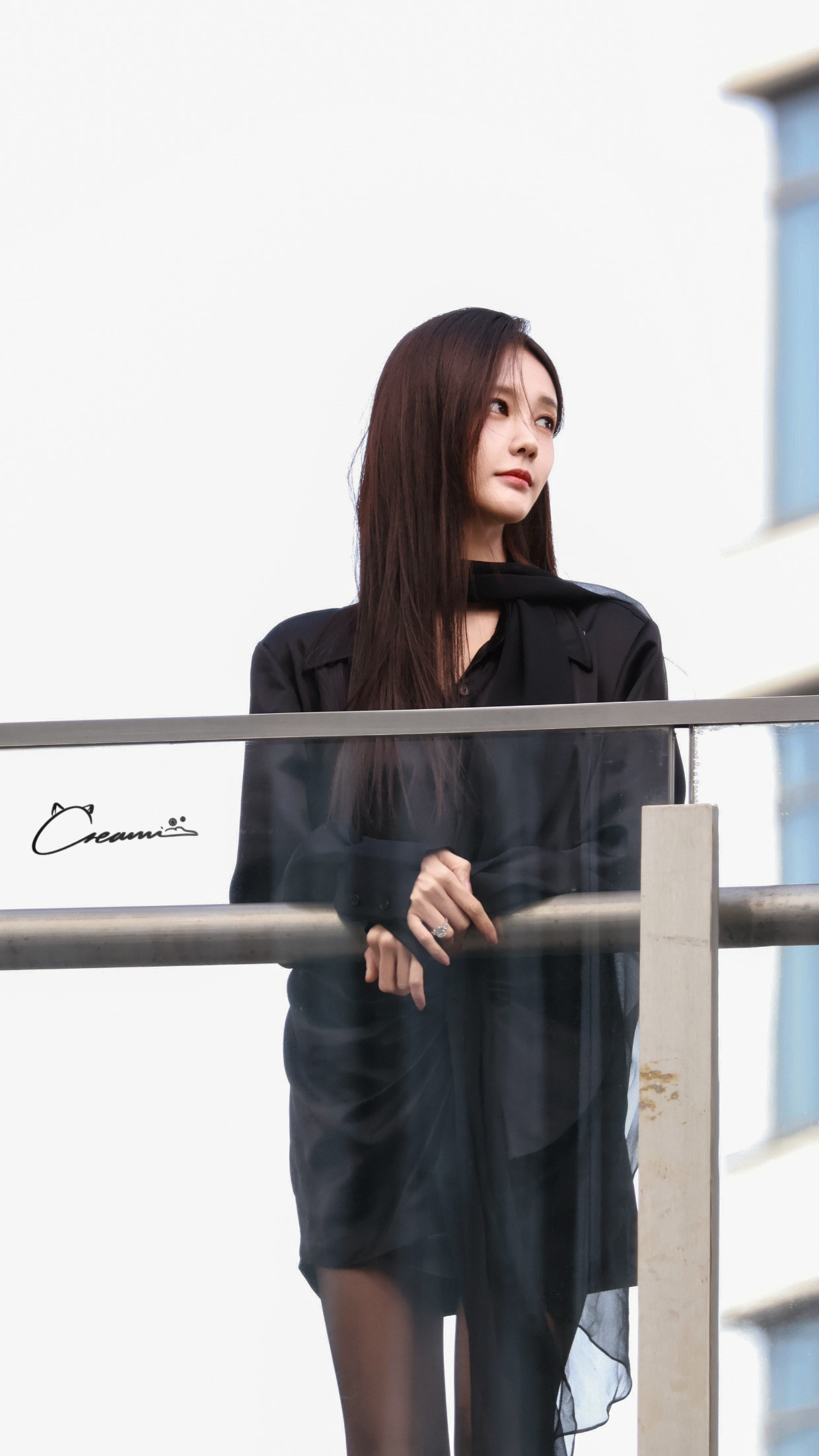 李一桐黑丝路透