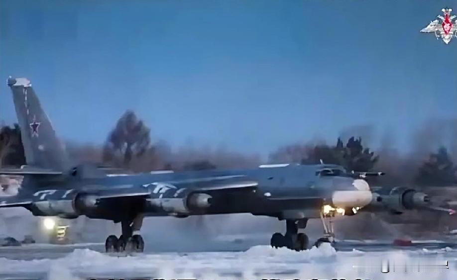 12月10日早上的最新消息速报，全都不容错过，第一条：中俄太平洋联合巡航：战略轰