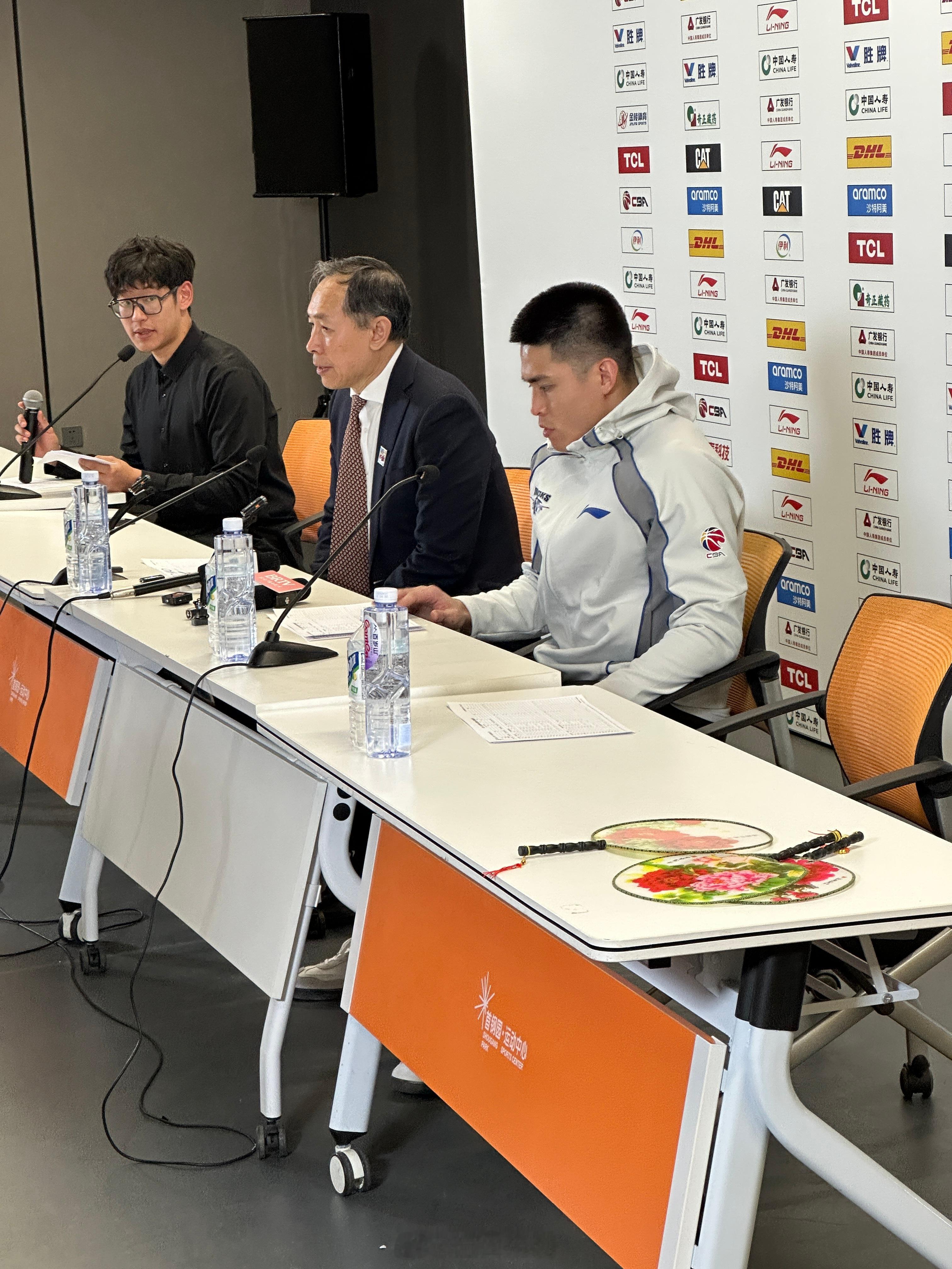 北京男篮vs新疆男篮许导赛后还是说了不少，其中提到，赢这么多，确实没想到。陈盈