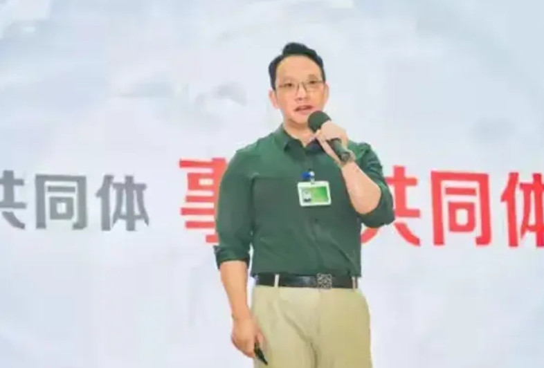 格力和小米争第二，确实有点掉价，但不争又不行作为昔日的空调霸主，格力空调傲视