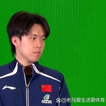 海口亚洲杯女单抽签，王楚钦从贝壳里抽出了签位。陈熠和日本削球手桥本帆乃香分在了