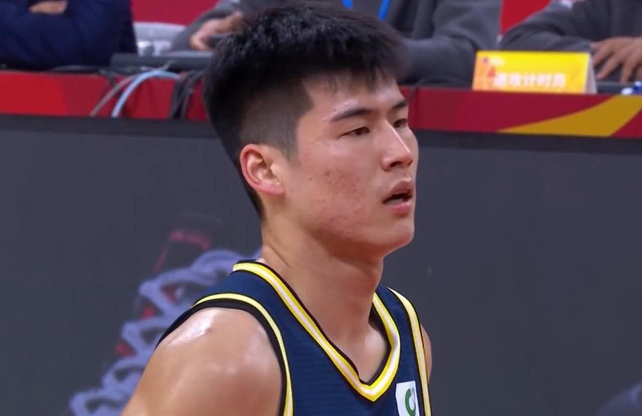 5记三分，广东队20岁小将又一次爆发，球迷：应该要增加出场时间了CBA常规赛第