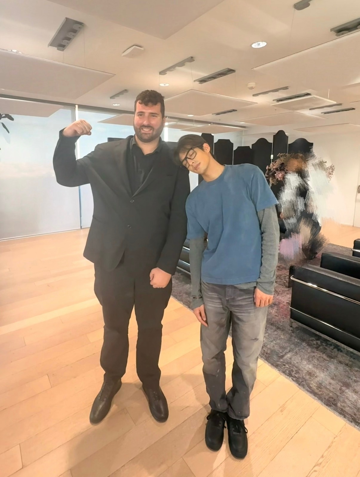 185的宋威龙也会小龙依人。。啊啊啊啊啊p2这两张有什么区别[笑着哭][笑着哭][泪