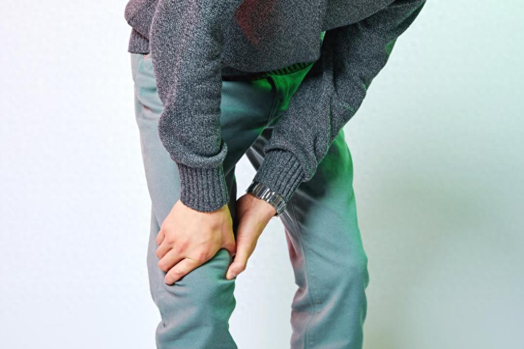 腰酸腿软、腿上没劲？4个中成药，对症一吃，走路有劲、腿脚轻便！提示：本内容仅