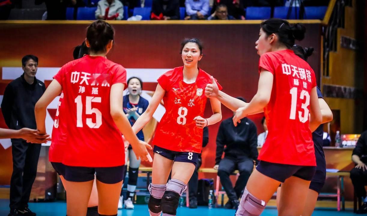 江苏3:0横扫浙江这场比赛中，吴梦洁打出了恐怖数据，仅3局就砍下27分，29扣