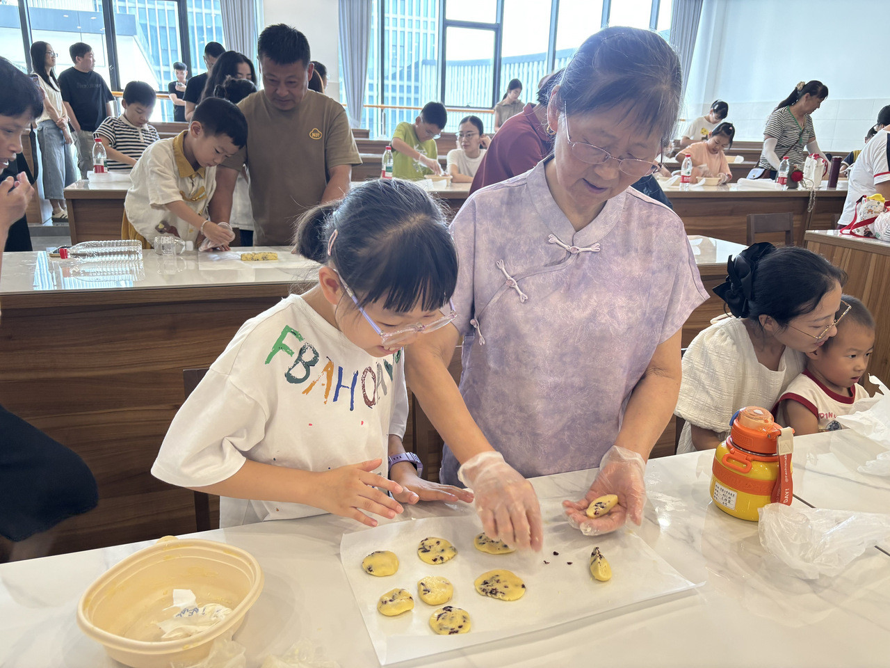 潮闻小记者 | 老小同学共成长