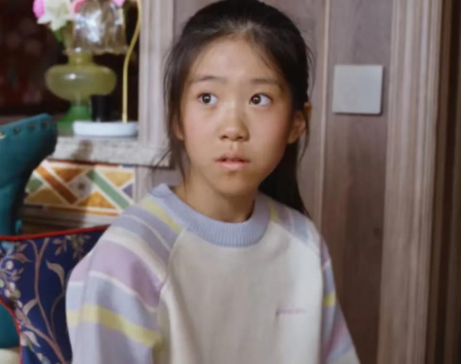 《生命树》里又看到徐多多这个小女孩儿了，去年在《凡人歌》里她就饰演了殷桃和王骁的