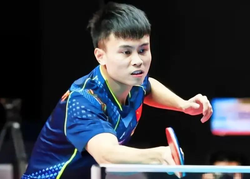 “神经刀”周启豪不怕松岛辉空！多哈冠军赛，王楚钦因伤不能参赛，由周启豪替代。周启