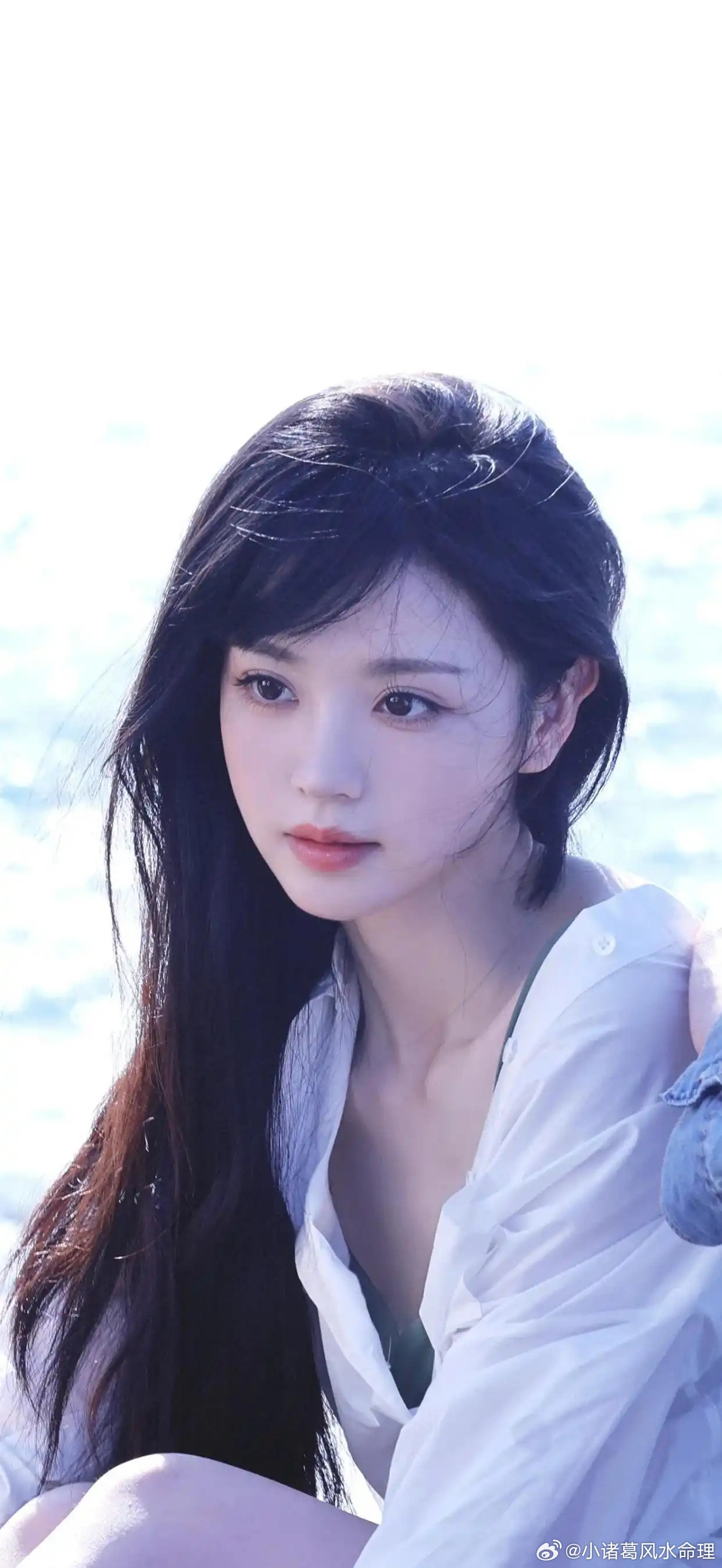 生肖虎事业：生肖虎三月份的运势有点走低，本月呈现争强好胜之象，事业工作上多生竞争