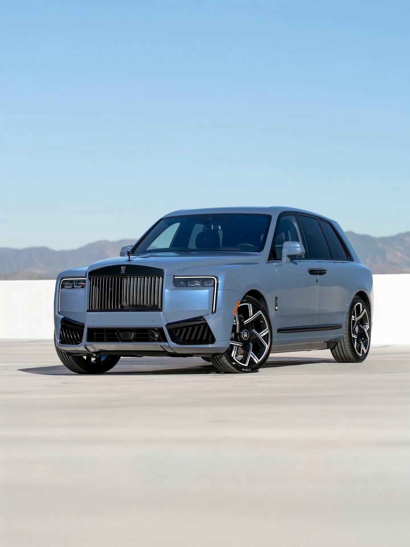 劳斯莱斯CullinanBlackBadge