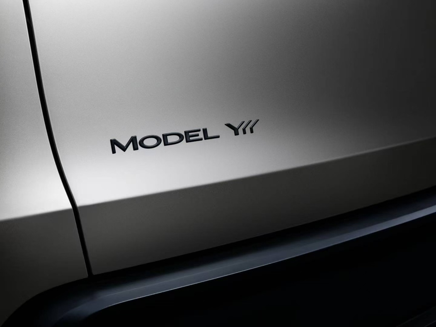 特斯拉ModelYL？不会7座版ModelY要来了吧，这你受得了吗[捂脸哭]