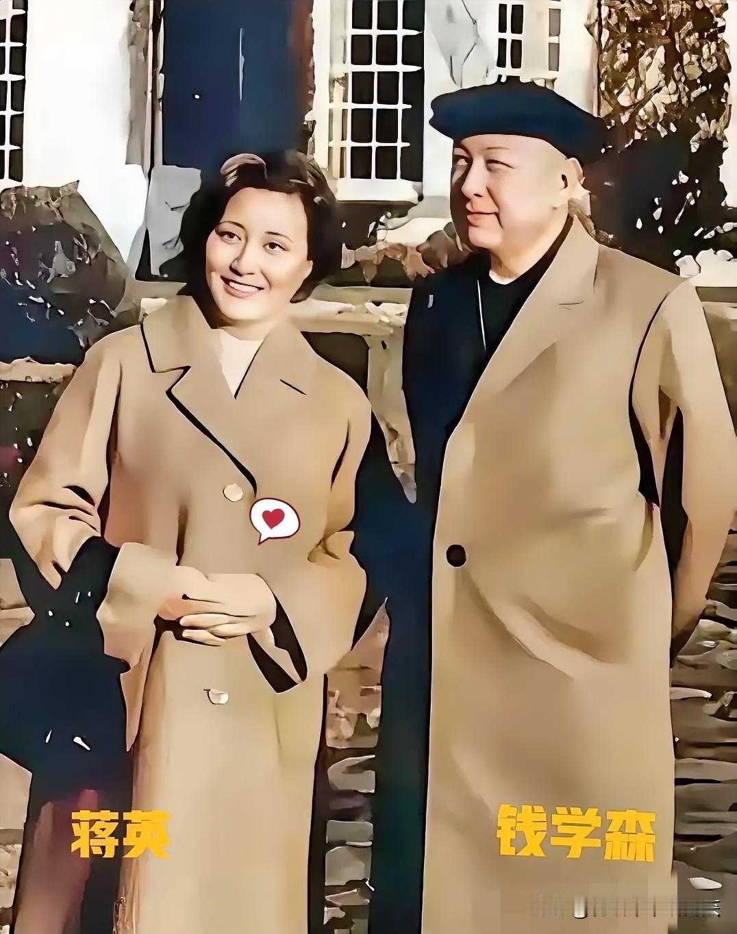 1987年，德国街头，钱学森牵着蒋英的手，像极了邻家老头儿。没人知道，这老头儿