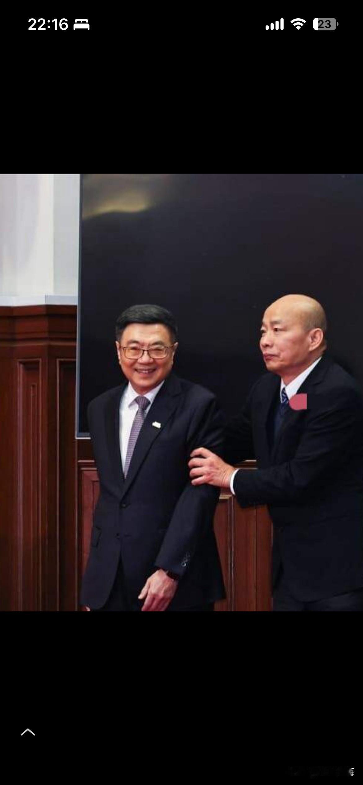 韩国瑜高雄市长被罢免之后，又重新崛起，成为国民党的“太阳”！可不能小瞧他！卓