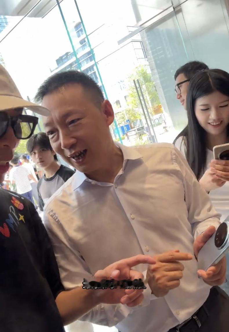 荣耀老大放话了：Magic8本次在性能会超过任何一家友商，要知道现在苹果的A19