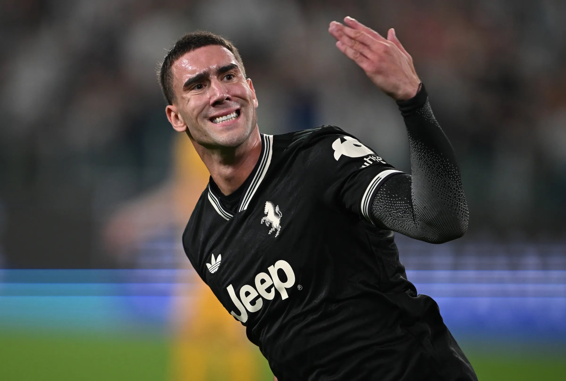 每体：在塞尔维亚，他们称弗拉霍维奇将加盟巴塞罗那🚨💣塞尔维亚体能教练兼杜桑