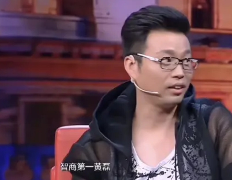 演员王迅说：“我是属于比较笨的那一类人，《极限挑战》是我参加的第一个综艺节目，你