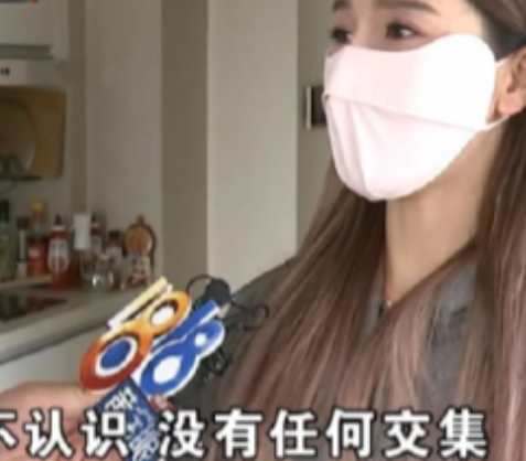 杭州，蒋女士在房价高位的时候，购入一套公寓，上下两层60平方，当时行情是170万