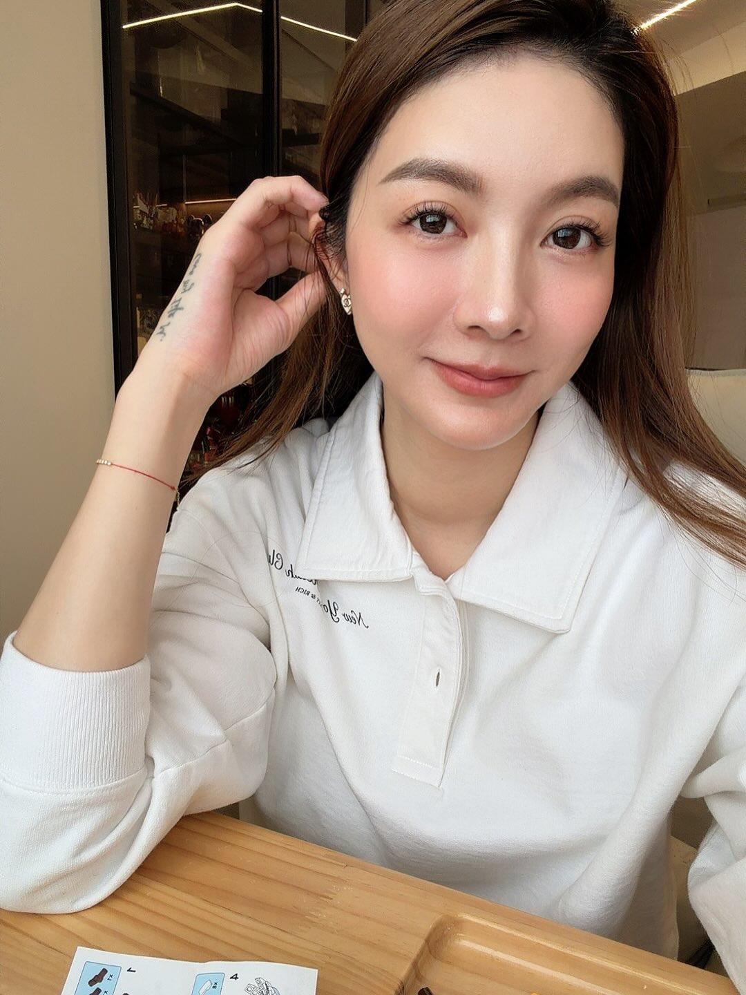 称：我現在是太太，是一個2歲大兒子的媽台娱