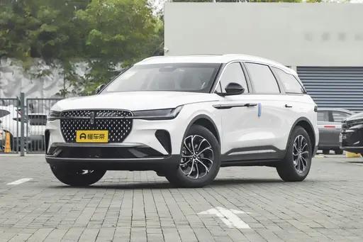 预算26万看航海家，我会把新车低配和二手高配放一起选 最近在看航海家，我发现