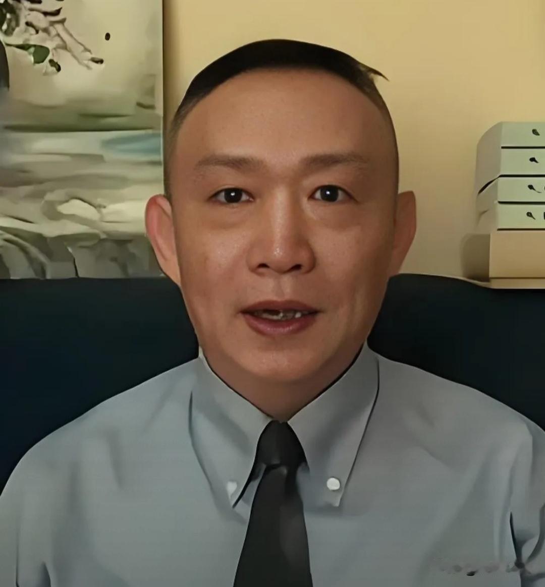 卢麒元道出最隐蔽的渗透：比情报间谍更可怕的规则重塑卢麒元说:最狠的间谍，不