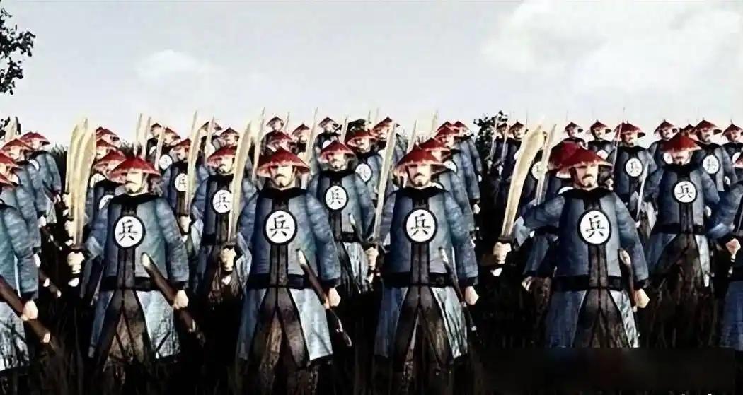 有人问，为什么清朝调兵最多几万，而不像明朝调动军队就是几十万？这是清朝国力衰弱导