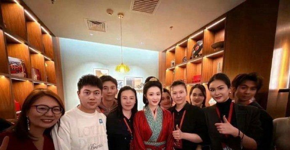 王楚然真好看，和普通人不是一个图层！
