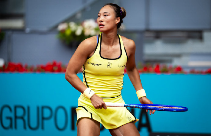 技术统计: 郑钦文轰11个ACE球, 5次破发机会全部兑现