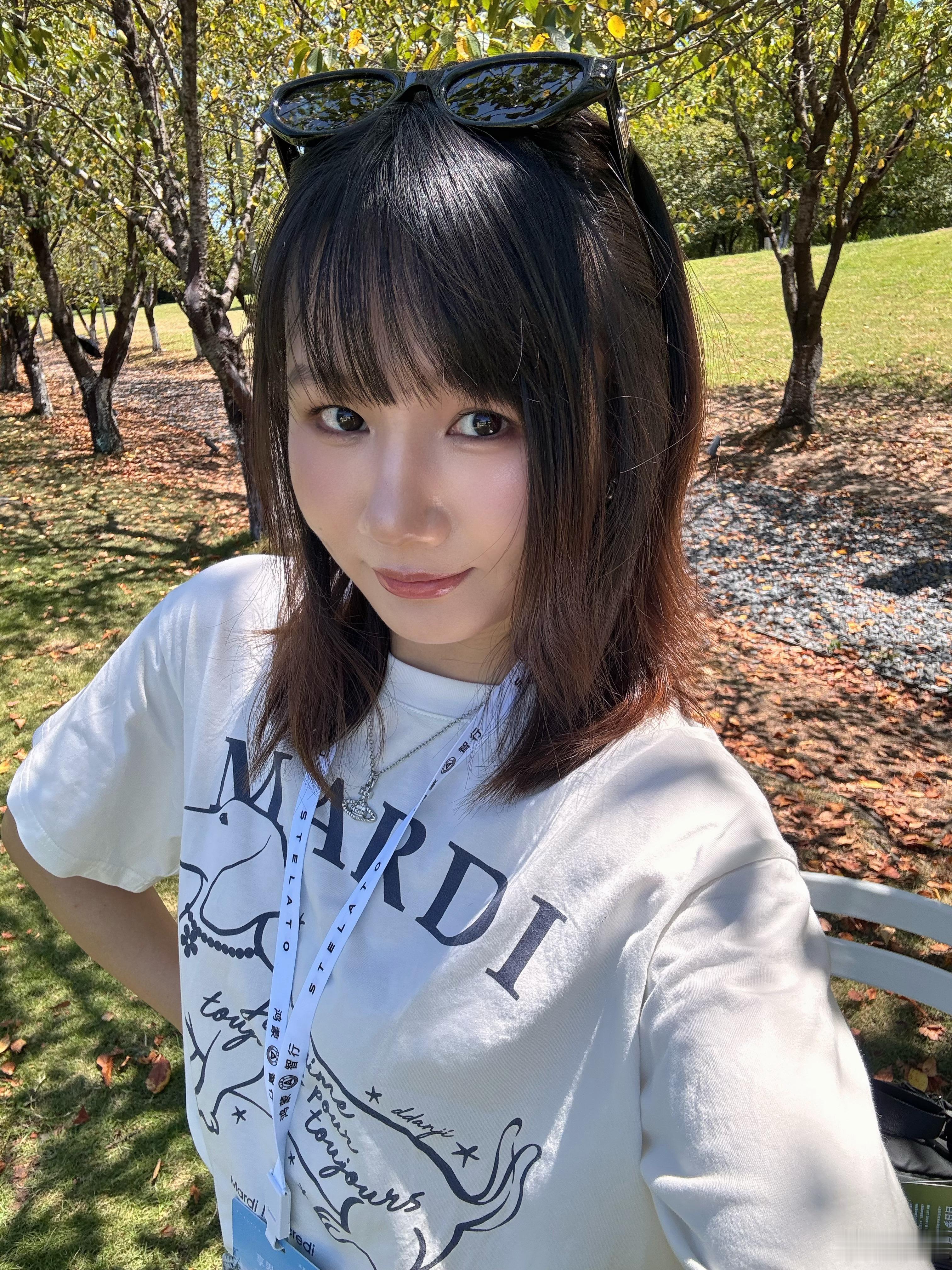 今日工作幕后，37度的杭州，我们行[加油]​​​